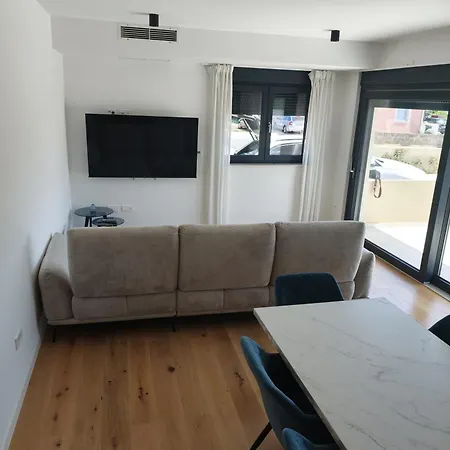 Gt4 Azur Privlaka (Zadar)